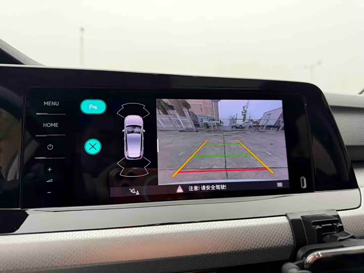 Фото 9 - Volkswagen Golf