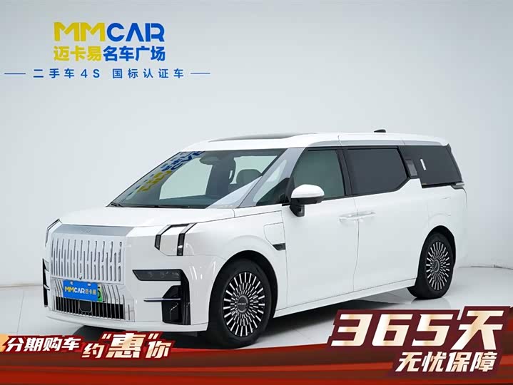 Фото 1 - Zeekr 009