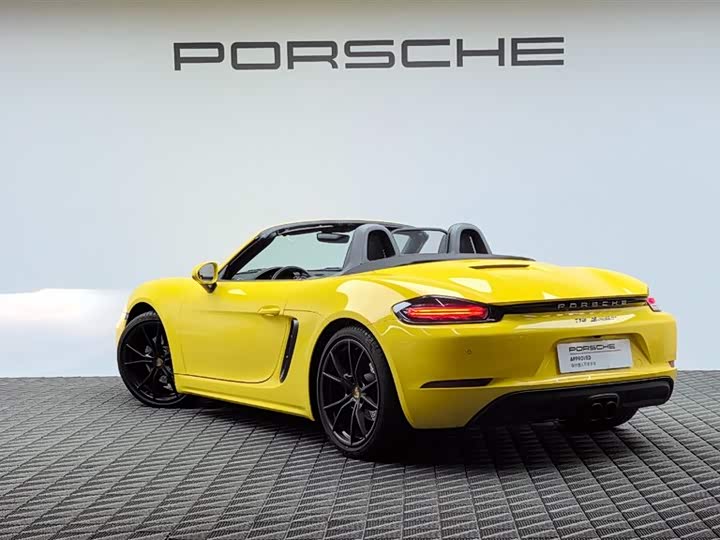 Фото 6 - Porsche 718