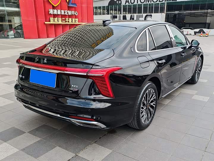 Фото 7 - Hongqi H5