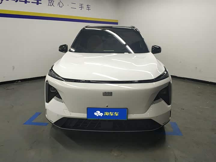 Фото 2 - Geely Galaxy L7