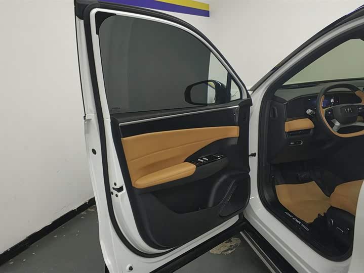 Фото 7 - Geely Galaxy L7