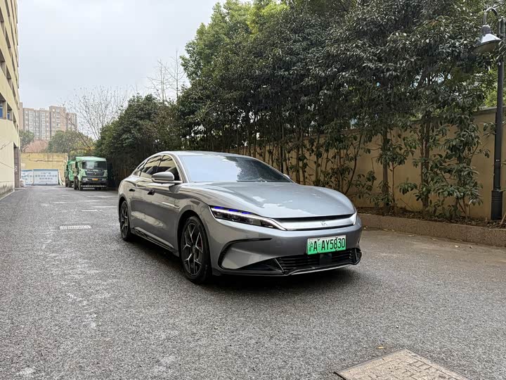 Фото 3 - BYD Han