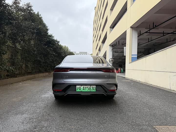 Фото 8 - BYD Han