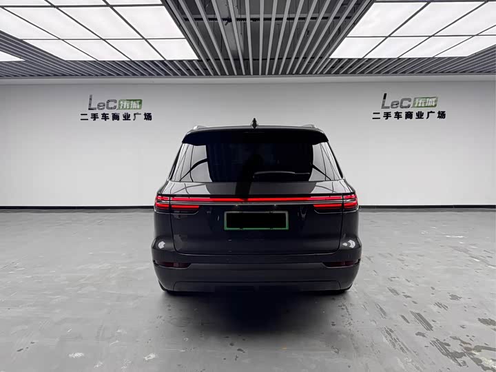 Фото 5 - LiXiang One