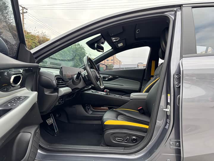 Фото 7 - GAC Trumpchi Empow R