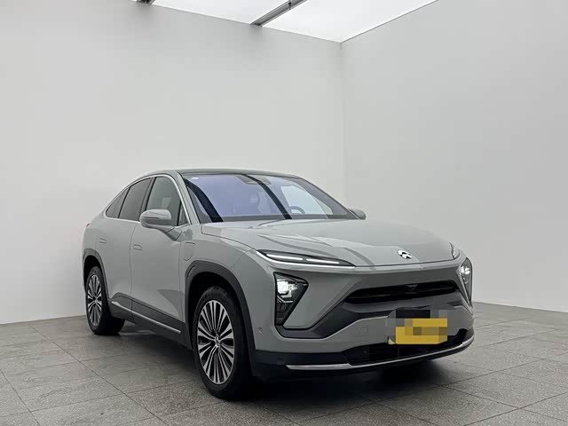 Фото 3 - Nio EC6