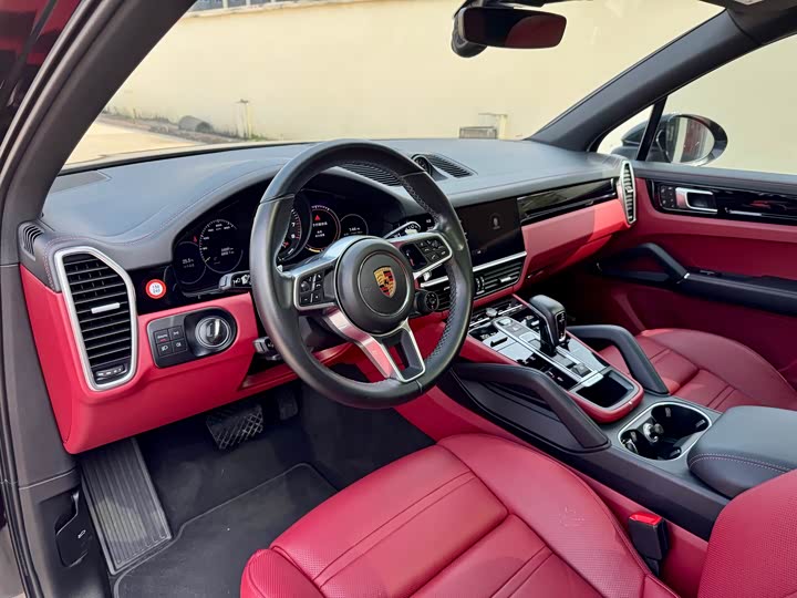 Фото 6 - Porsche Cayenne Hybrid