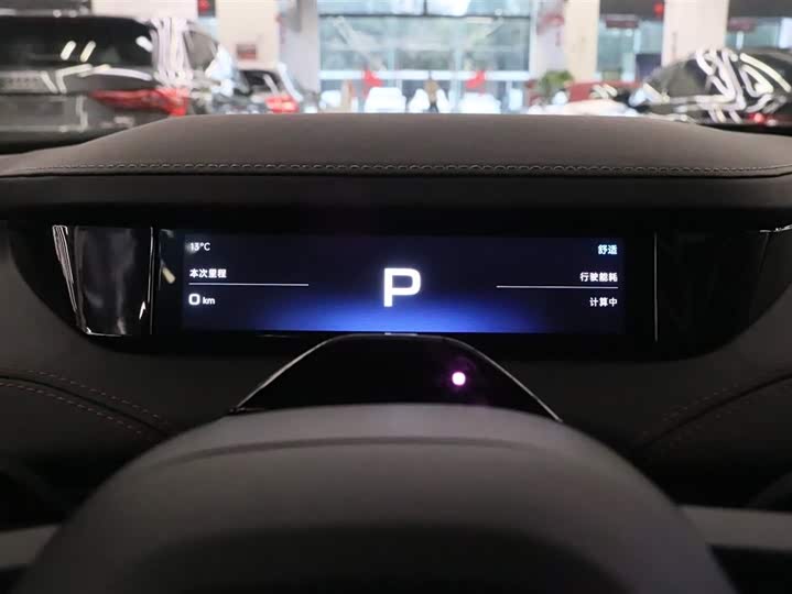 Фото 7 - Xiaomi SU7