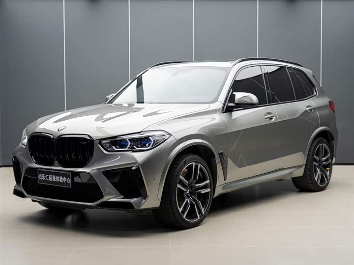 Фото 2 - BMW X5 M