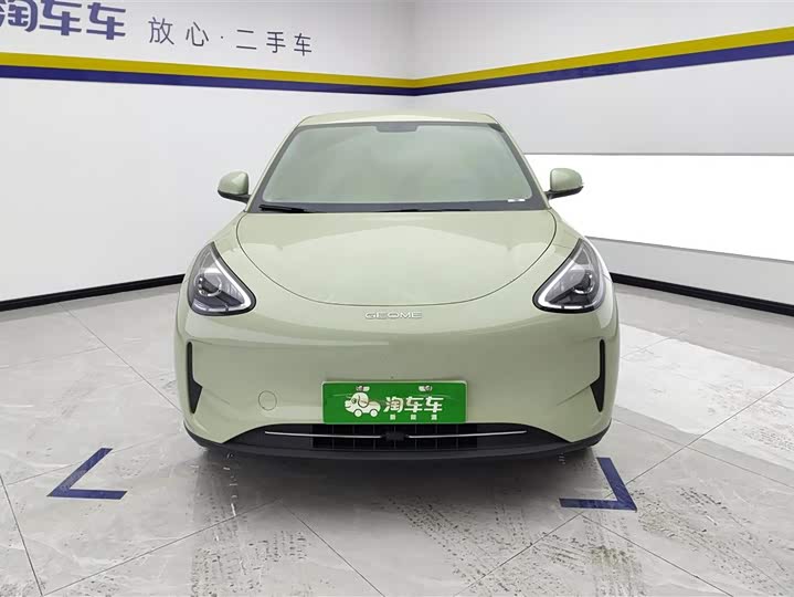 Фото 2 - Geely Galaxy Geome