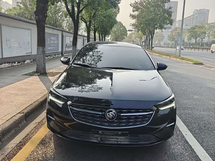 Фото 3 - Buick Regal