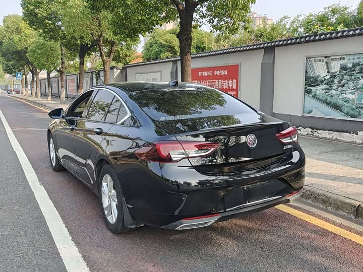 Фото 5 - Buick Regal