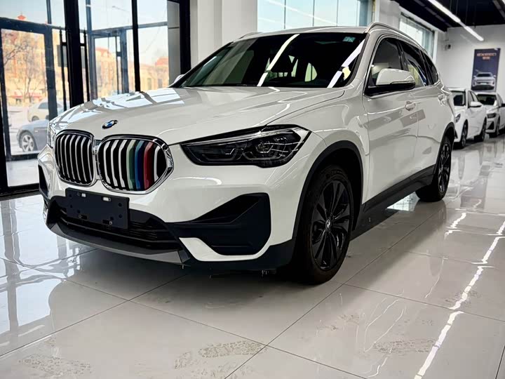 Фото 1 - BMW X1