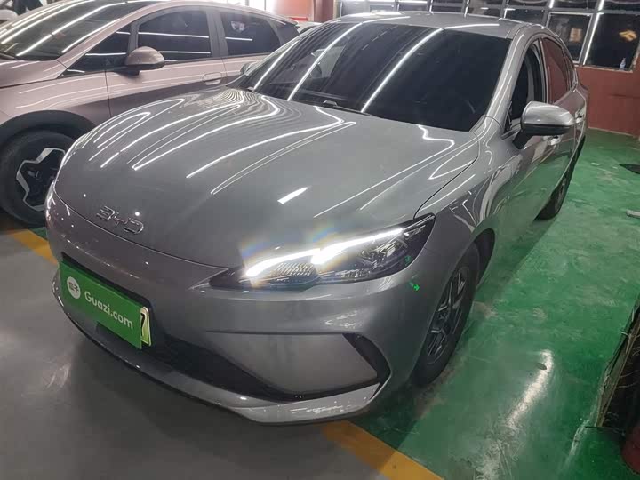 Фото 1 - BYD Seal 05 DM-i Hybrid