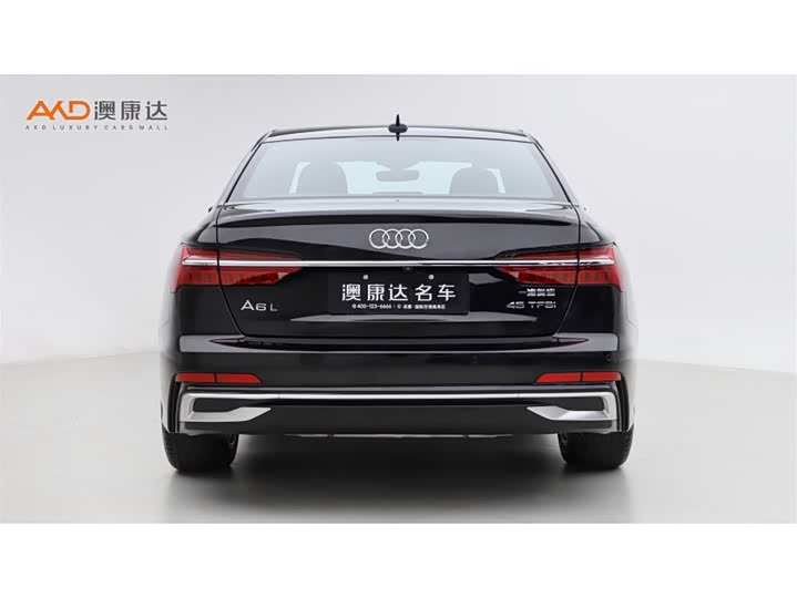 Фото 4 - Audi A6L