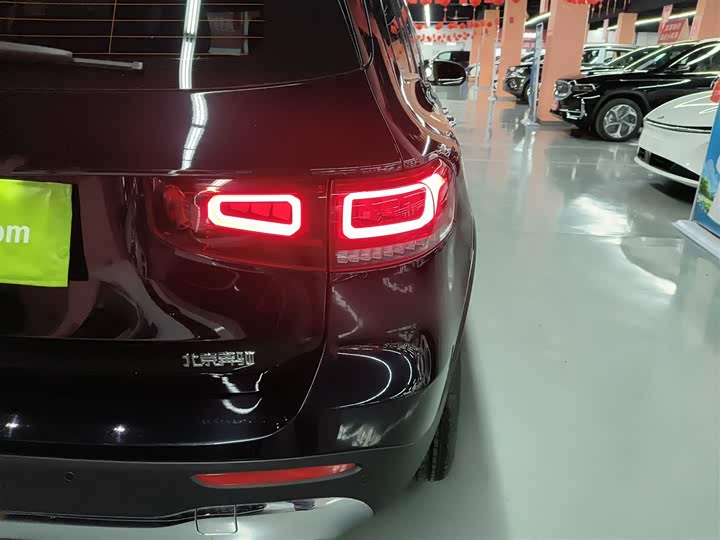 Фото 7 - Mercedes-Benz GLB-Class