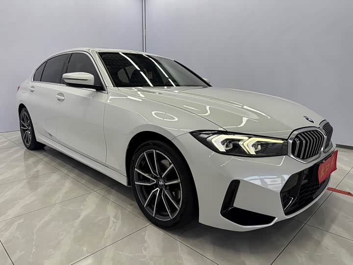 Фото 3 - BMW 3 Series