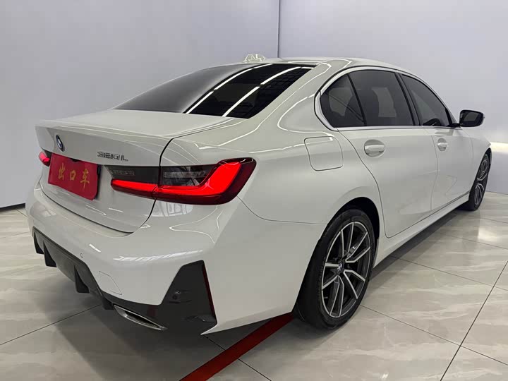 Фото 4 - BMW 3 Series