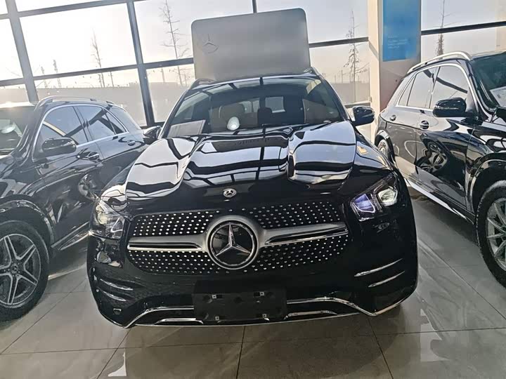 Фото 3 - Mercedes-Benz GLE-Class