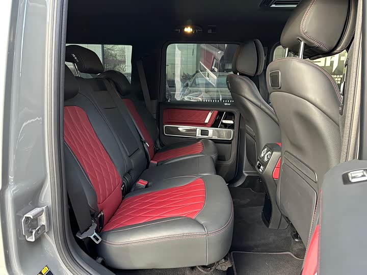 Фото 7 - Mercedes-Benz G-Class AMG