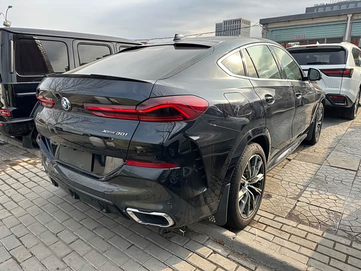 Фото 3 - BMW X6
