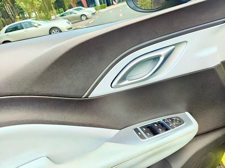 Фото 9 - BYD Seagull