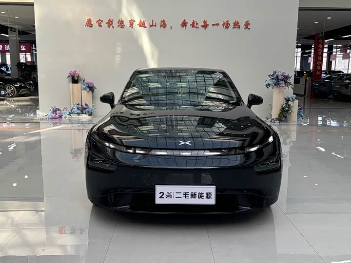 Фото 2 - XPeng P7