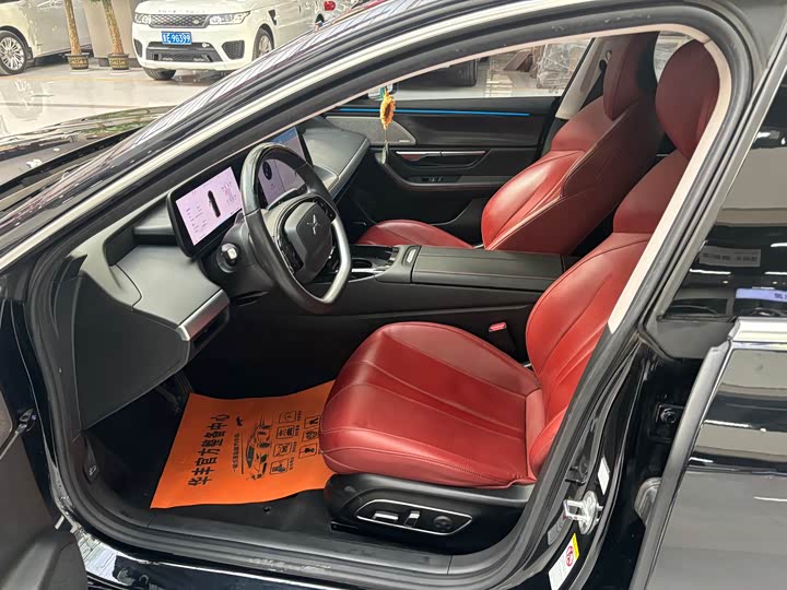 Фото 6 - XPeng P7