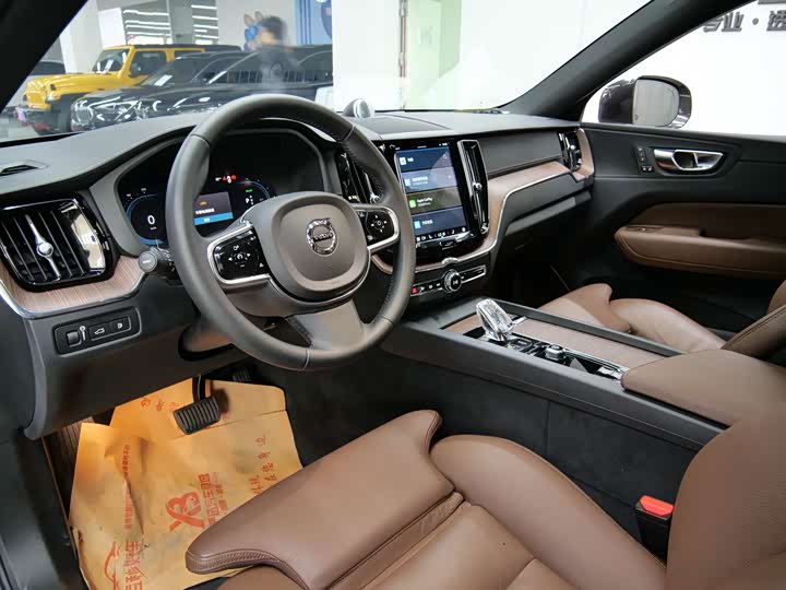 Фото 5 - Volvo XC60 Hybrid