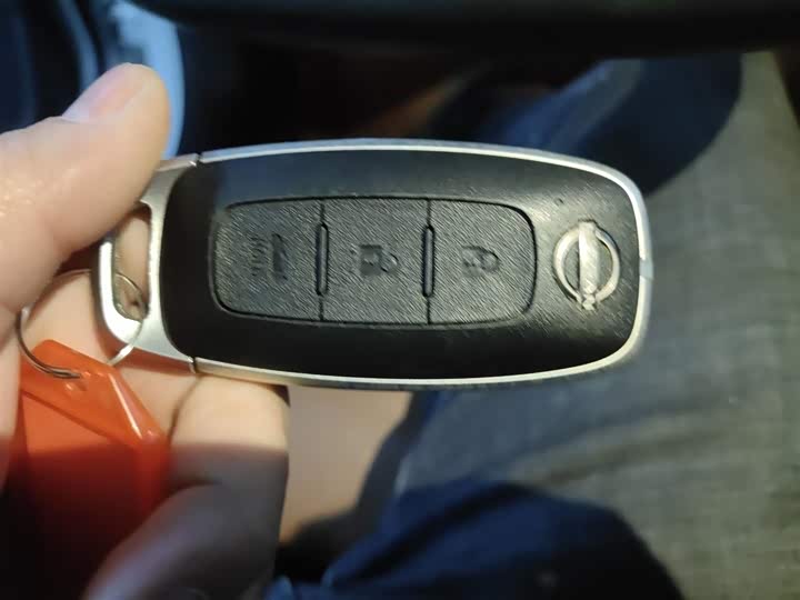 Фото 9 - Nissan Teana