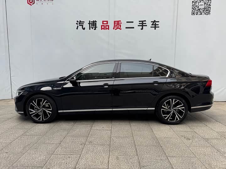 Фото 4 - Volkswagen Magotan