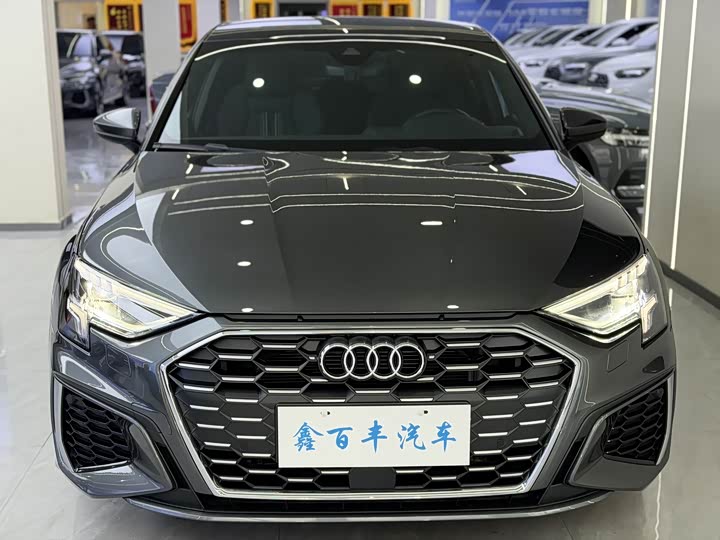 Фото 2 - Audi A3