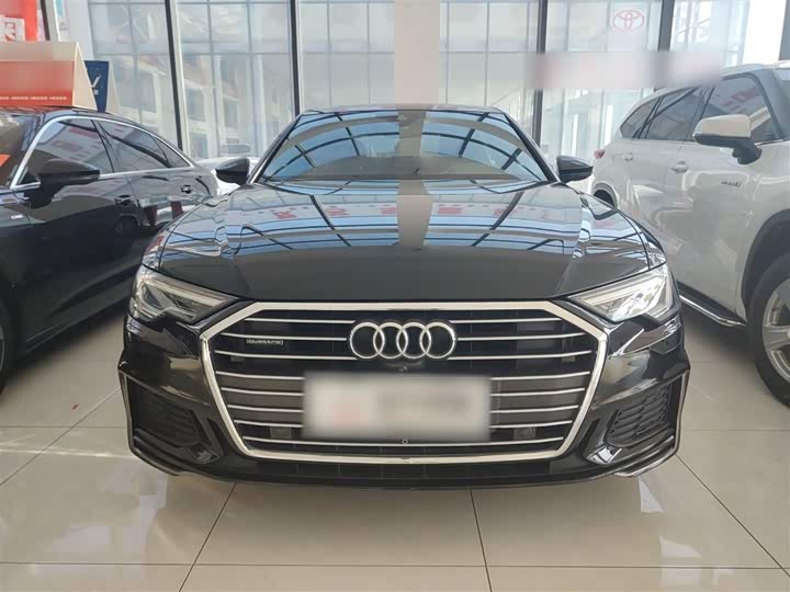 Фото 3 - Audi A6L