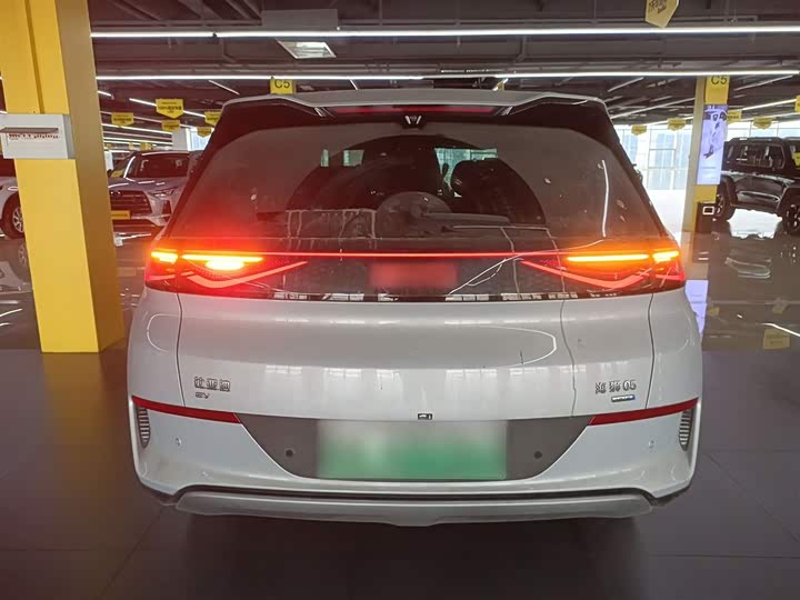 Фото 6 - BYD Sea Lion 05 EV