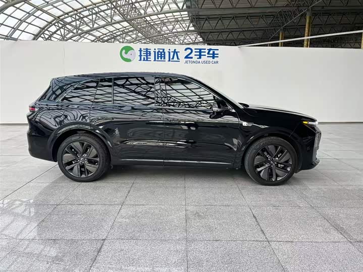 Фото 2 - LiXiang L6