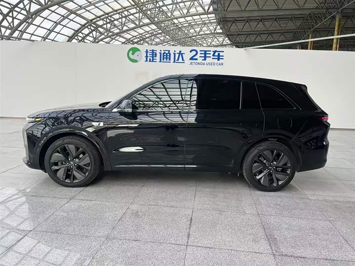 Фото 6 - LiXiang L6