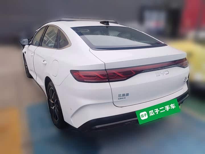 Фото 9 - BYD Qin L