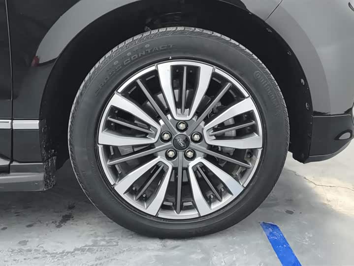 Фото 6 - Ford Edge