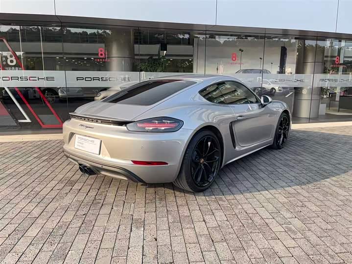 Фото 6 - Porsche 718