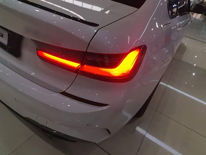 Фото 8 - BMW 3 Series