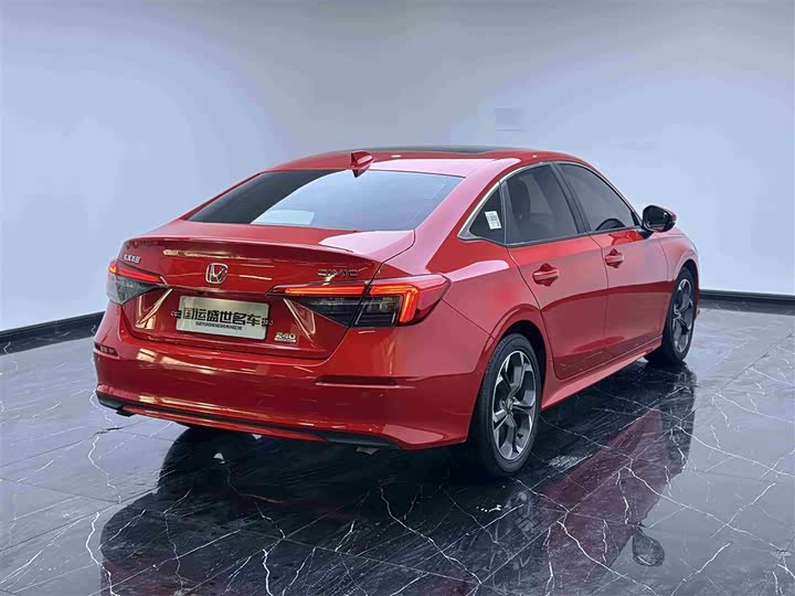 Фото 4 - Honda Civic