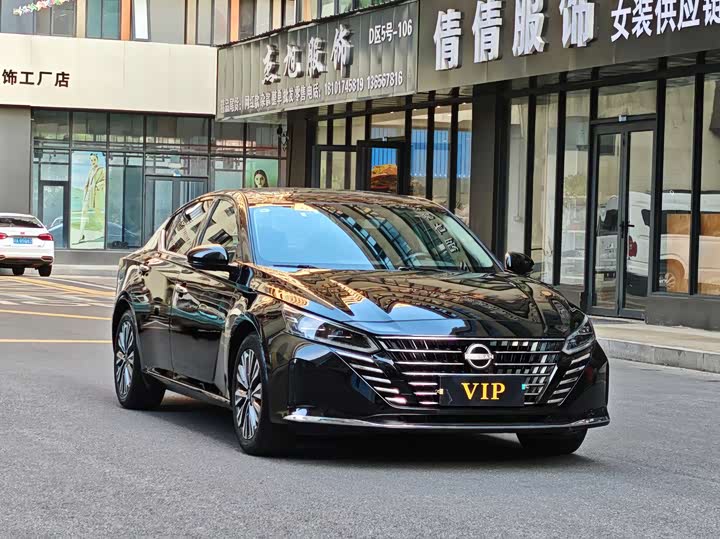 Фото 3 - Nissan Teana