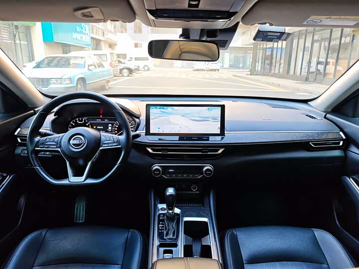 Фото 4 - Nissan Teana