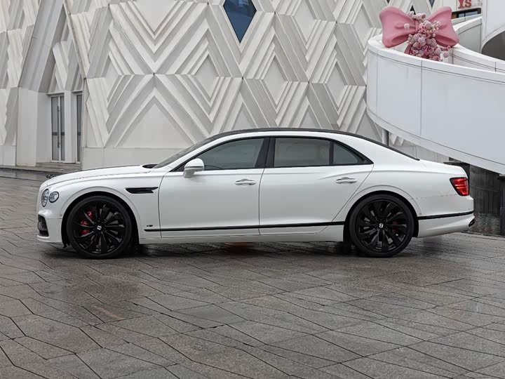 Фото 7 - Bentley Flying Spur