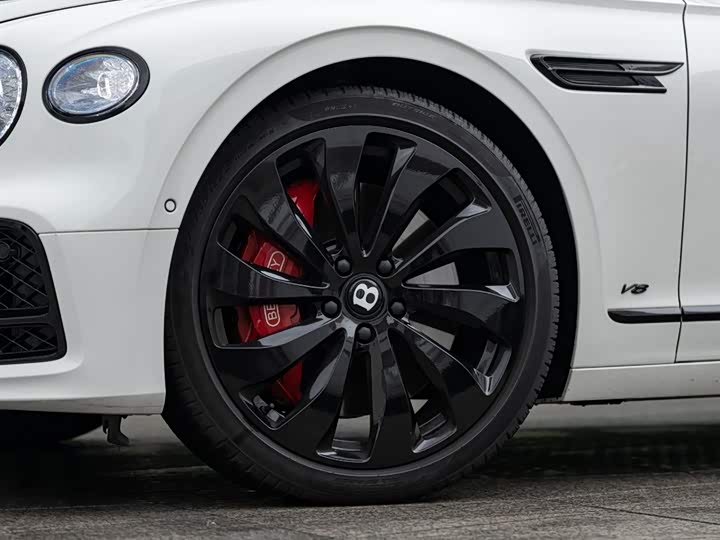 Фото 8 - Bentley Flying Spur