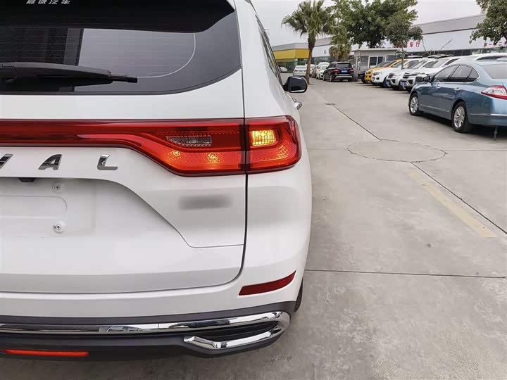 Фото 8 - Haval M6