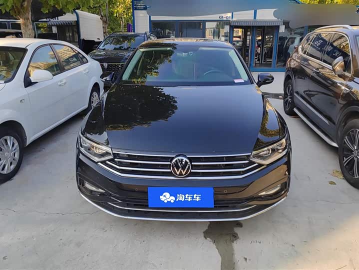 Фото 2 - Volkswagen Magotan