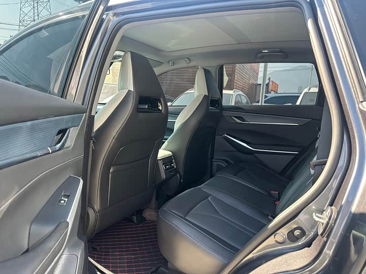 Фото 5 - Changan CS75 Plus