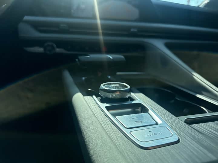 Фото 9 - Changan CS75 Plus